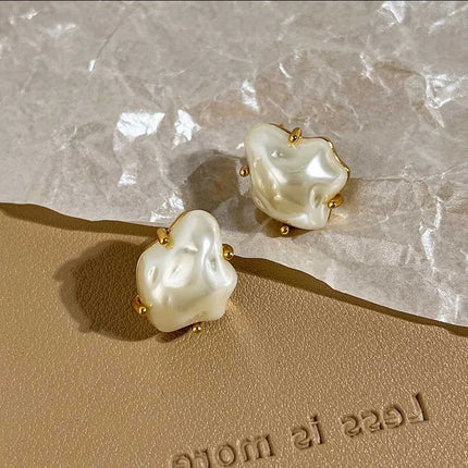 2022 New Elegant French Irregular Baroque Pearl Earrings for Women Simple Temperament Fashion Jewelry Girl Exquisite Accessories