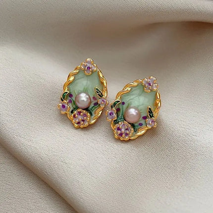 Unique and elegant Monet Garden-inspired retro oil painting style stud earrings.