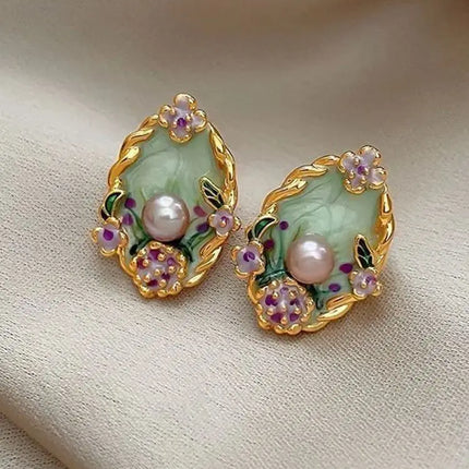 Unique and elegant Monet Garden-inspired retro oil painting style stud earrings.