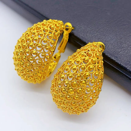 Dubai Simple Fashion Gold Plated Hollow Pierced Earrings Piercings Cartilage Ear Ring for Women Bride Ornament Gift Fine Jewelry