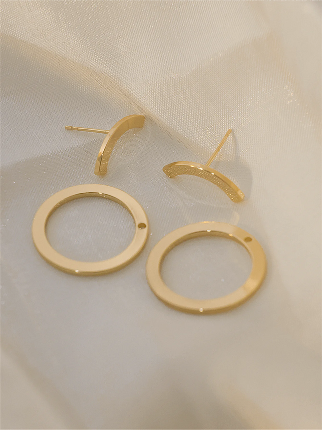 1 pair of retro geometric circular earrings on the back, fashionable and personalized design for women.