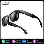 Black smart glasses